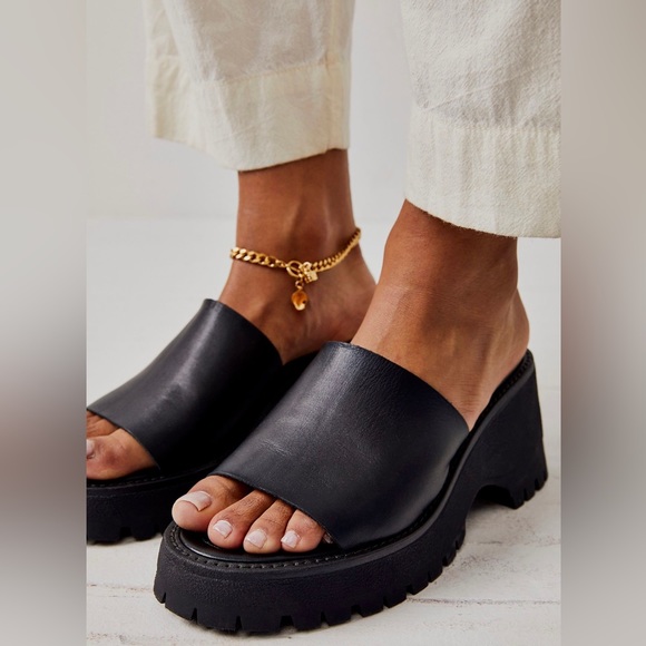 NWT Free People Winona Wedge Sandals - 7, 8, 9 & 10 - Picture 1 of 6
